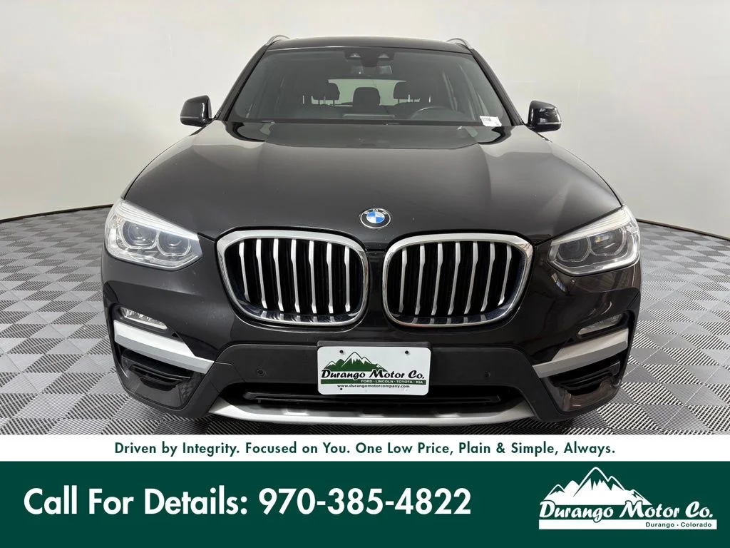 Used 2019 Black BMW xDrive30i image 3
