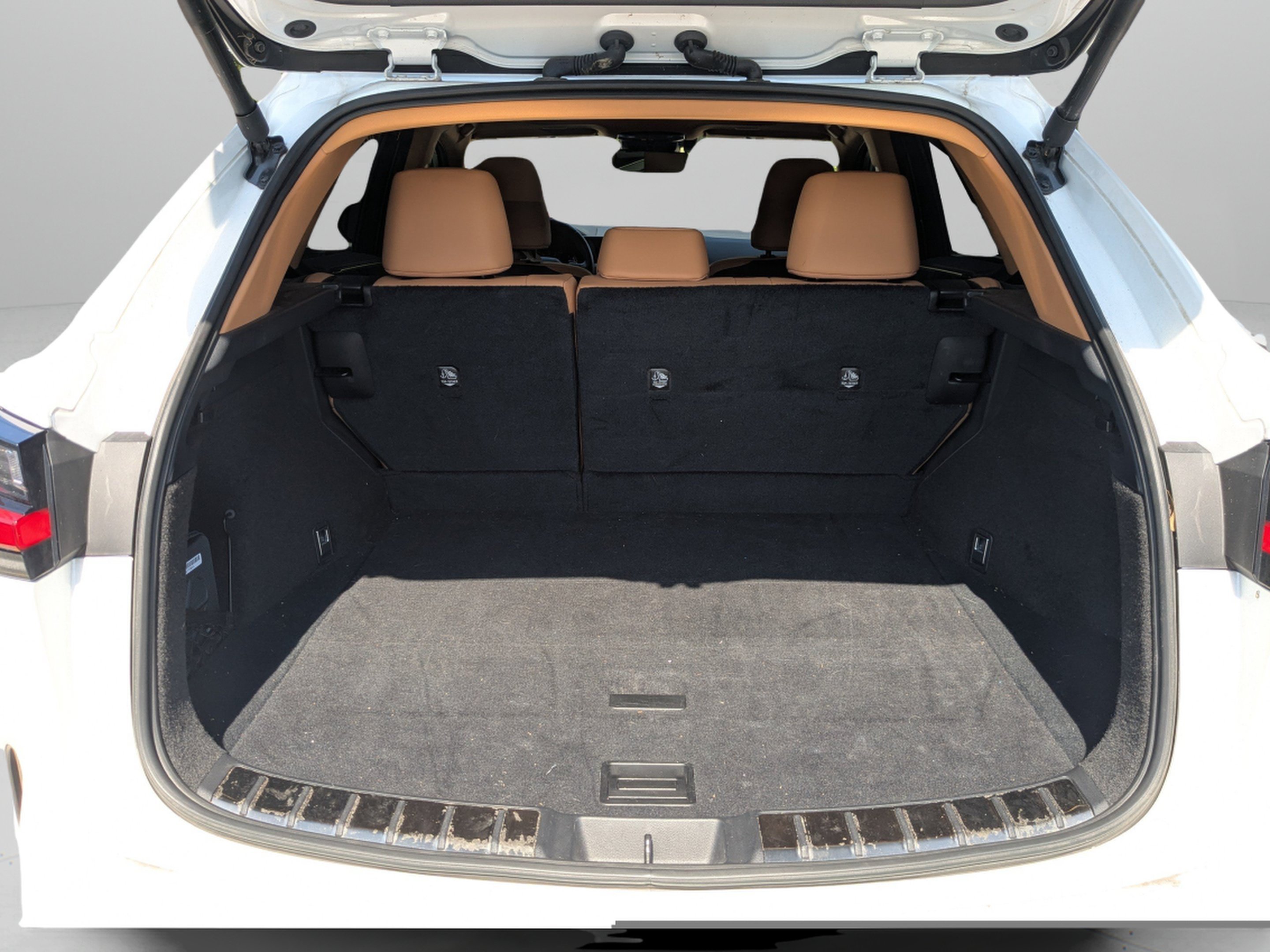 2022 Lexus NX 350 - Photo 11