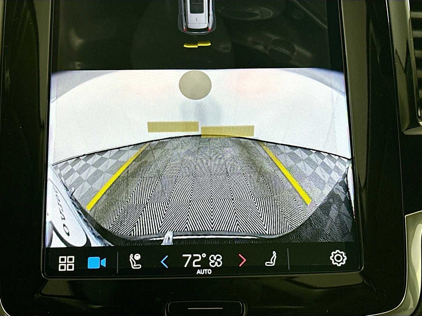 2025 Volvo XC90 Plus - Photo 12