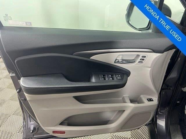 Certified Used 2019 Modern Steel Metallic Honda EX-L image 11