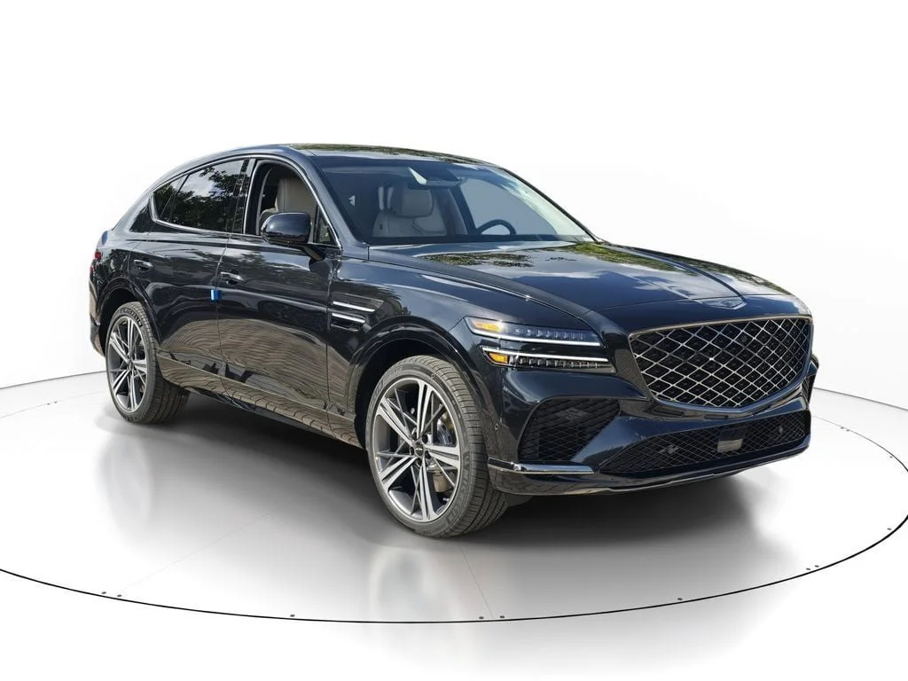 Used 2025 Black Genesis 3.5T e-SC image 2