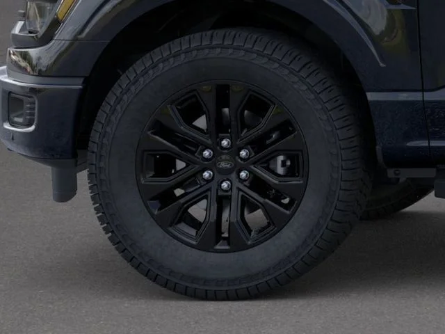 New 2026 Black Ford XLT image 19