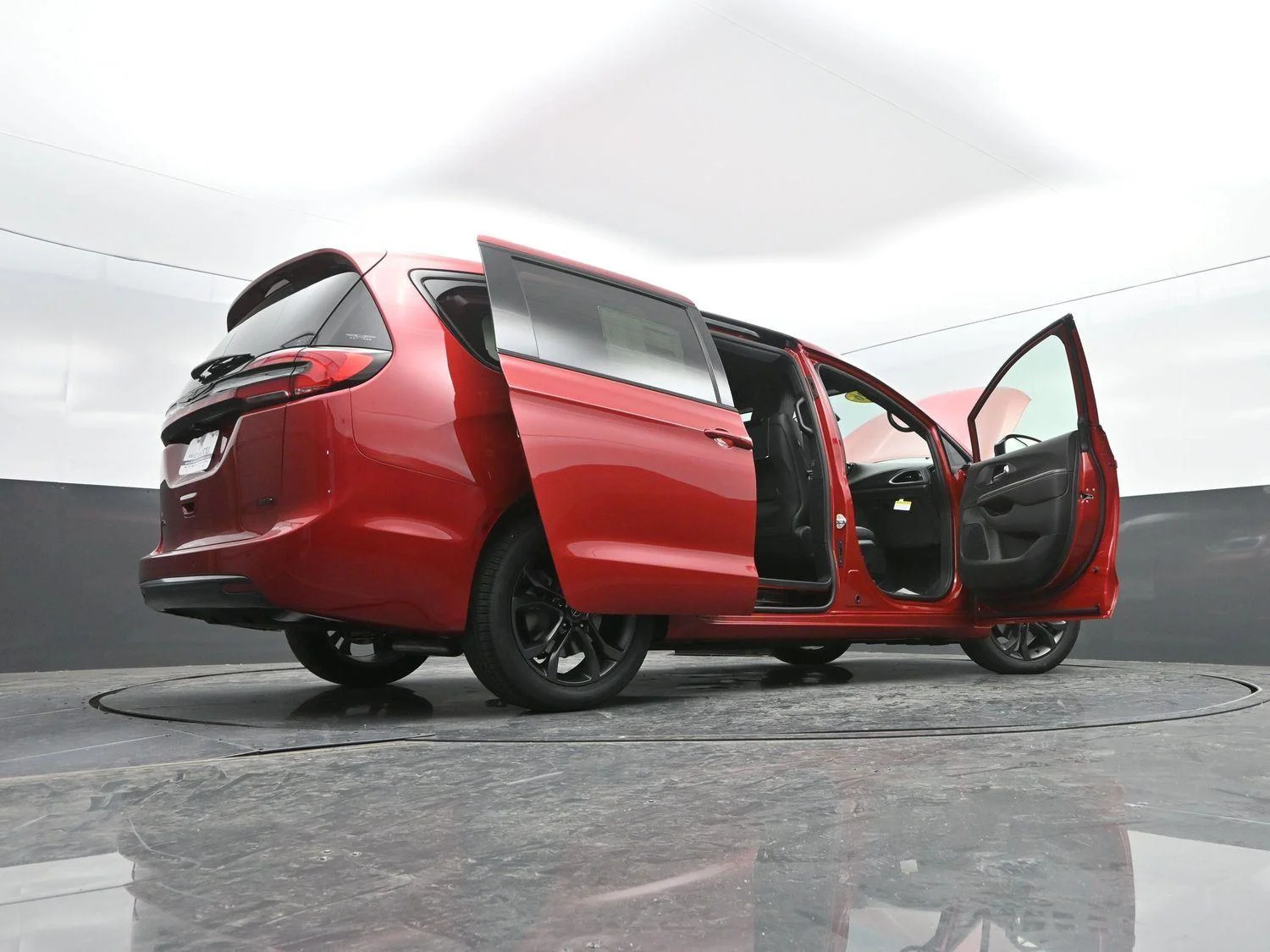 New 2026 Red Hot Pearl-Coat Exterior Paint Chrysler Select image 48