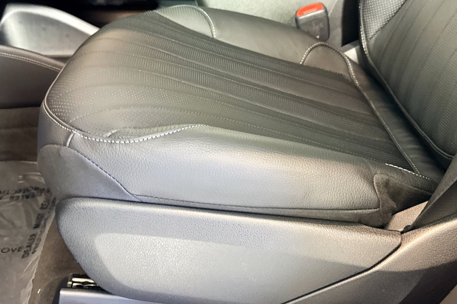 New 2026 Selenite Grey Metallic Mercedes-Benz EQS 400 image 17