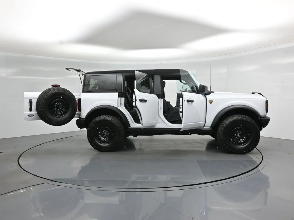 New 2026 White Ford Badlands image 4
