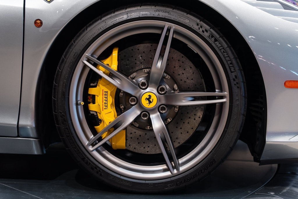 Used 2015 Grigio Titanio Metall Ferrari Speciale image 16