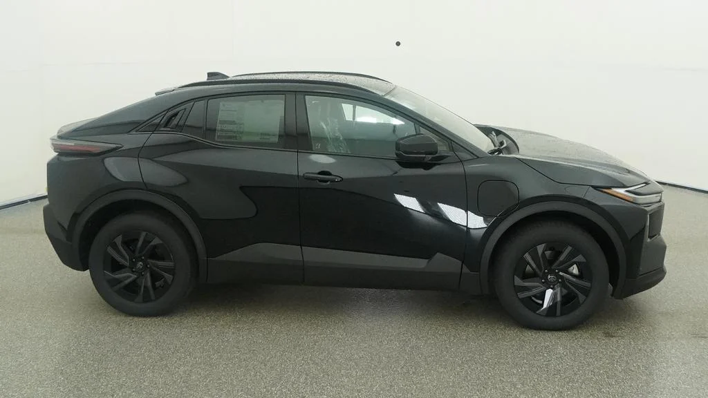 New 2026 Midnight Black Metallic Toyota SE image 25