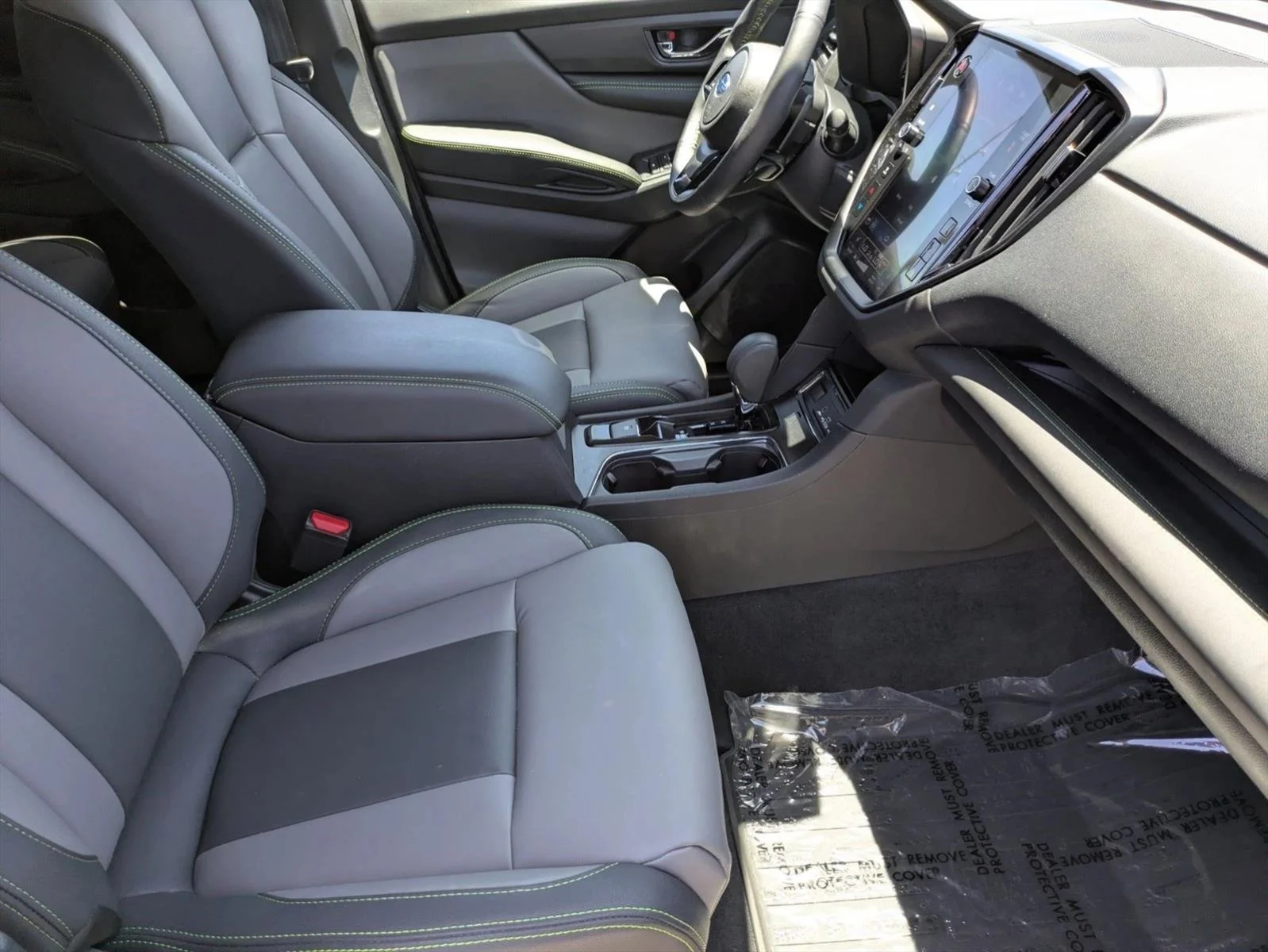 Used 2025 Autumn Green Metallic Subaru Onyx Edition image 21