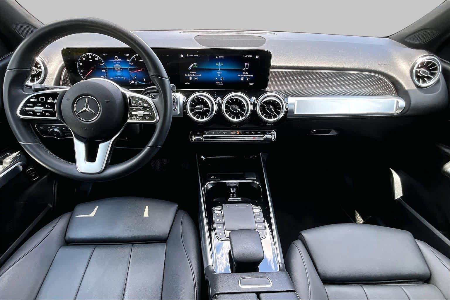 Used 2023 Night Black Mercedes-Benz GLB 250 image 16