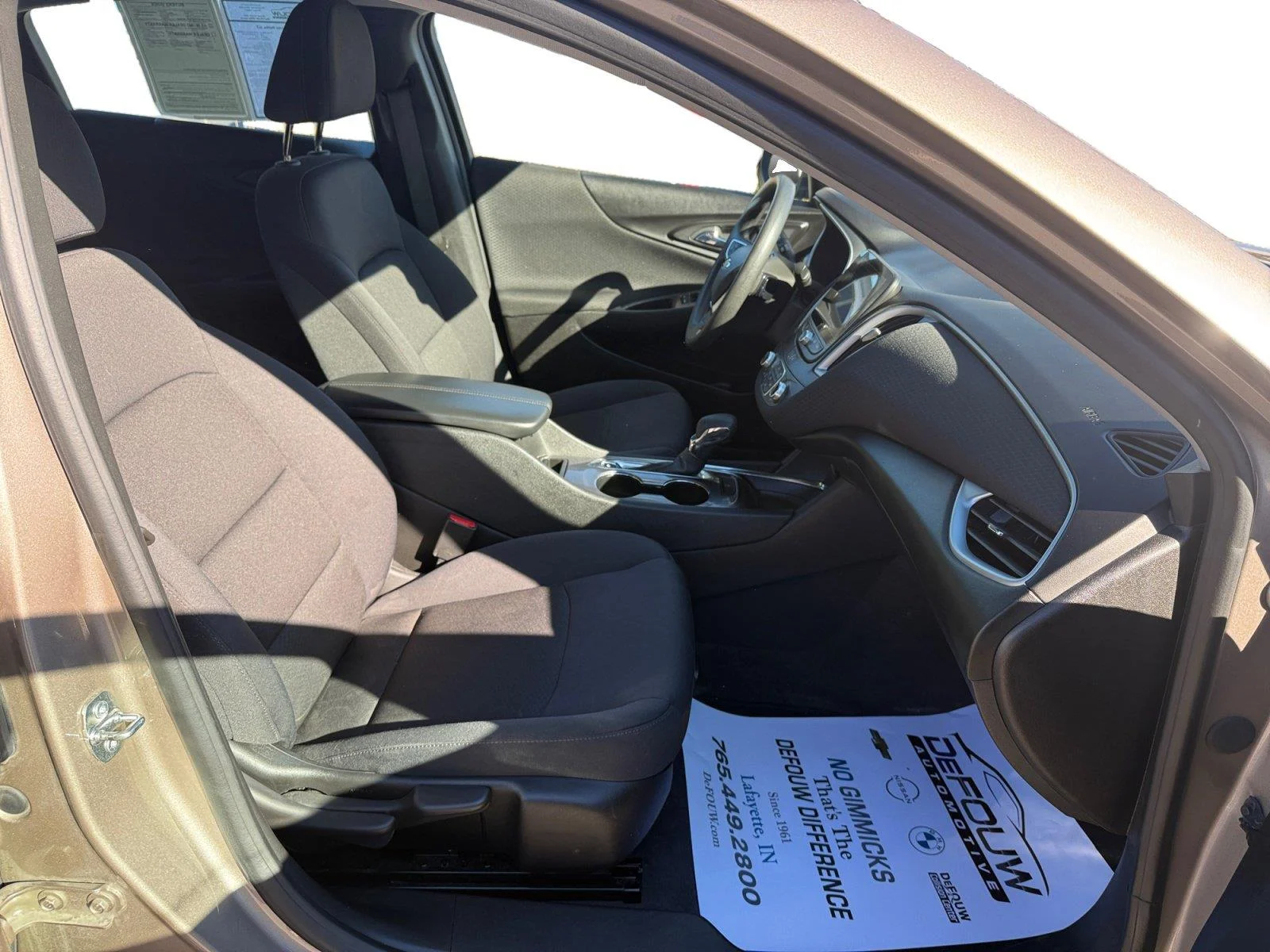 Used 2023 Gray Chevrolet 1LT image 24