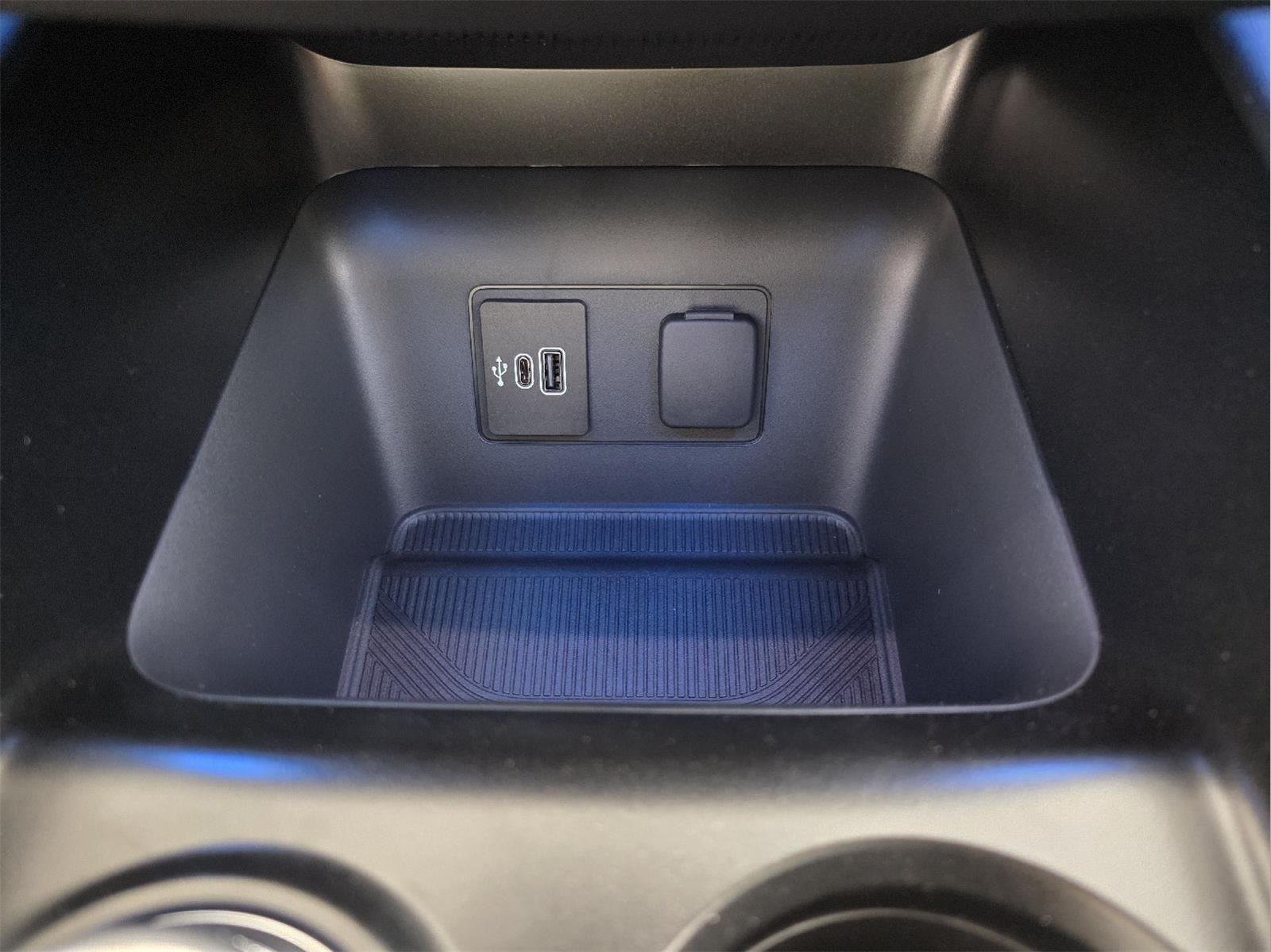 New 2026 Vapor Blue Metallic Ford Tremor® image 85