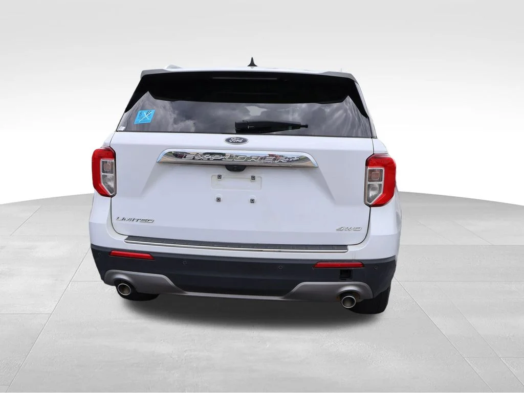 Used 2023 Oxford White Ford Limited image 19