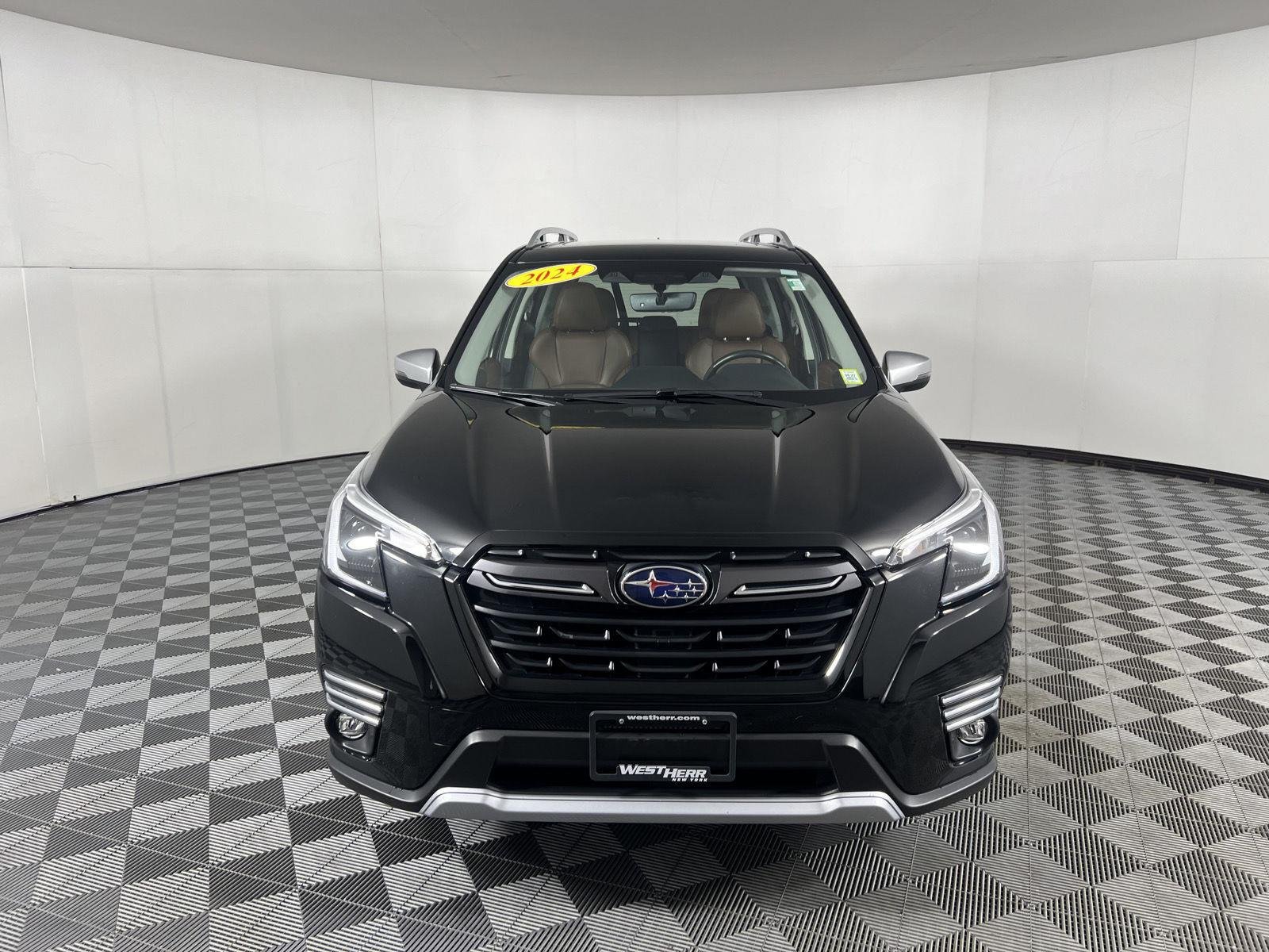 Used 2024 Crystal Black Silica Subaru Touring image 12