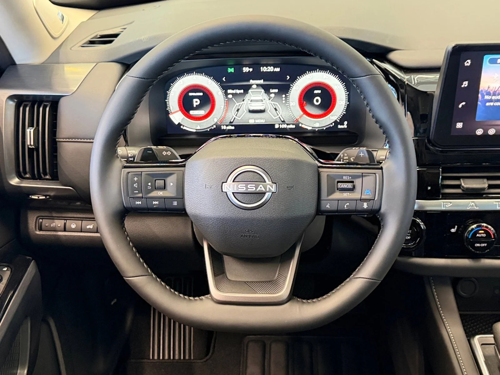 New 2026 Everest White Pearl Tricoat Nissan SL image 16