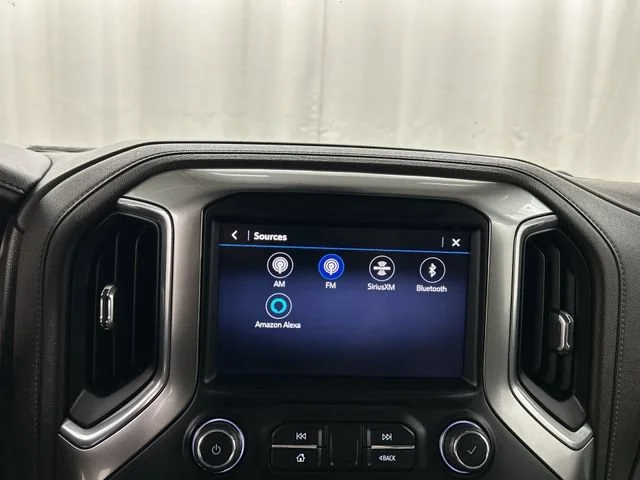 Used 2020 Iridescent Pearl Tricoat Chevrolet LTZ image 16