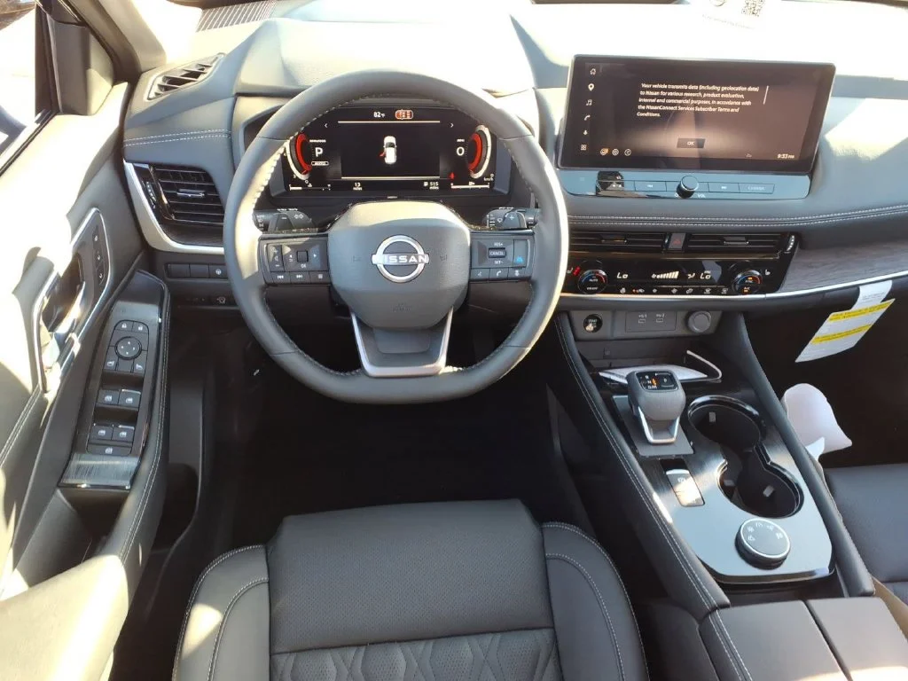 New 2026 Deep Ocean Blue Pearl Nissan Platinum image 11