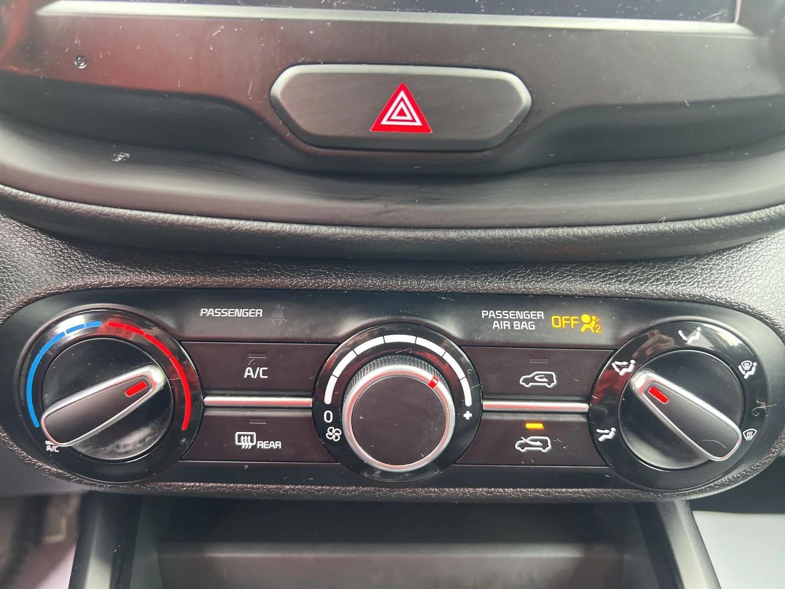 Used 2023 Mars Orange Kia LX image 17