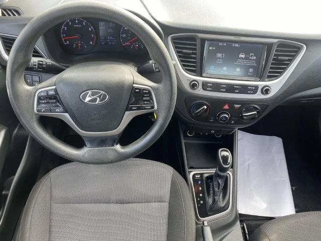 Used 2021 Red Hyundai SEL image 9