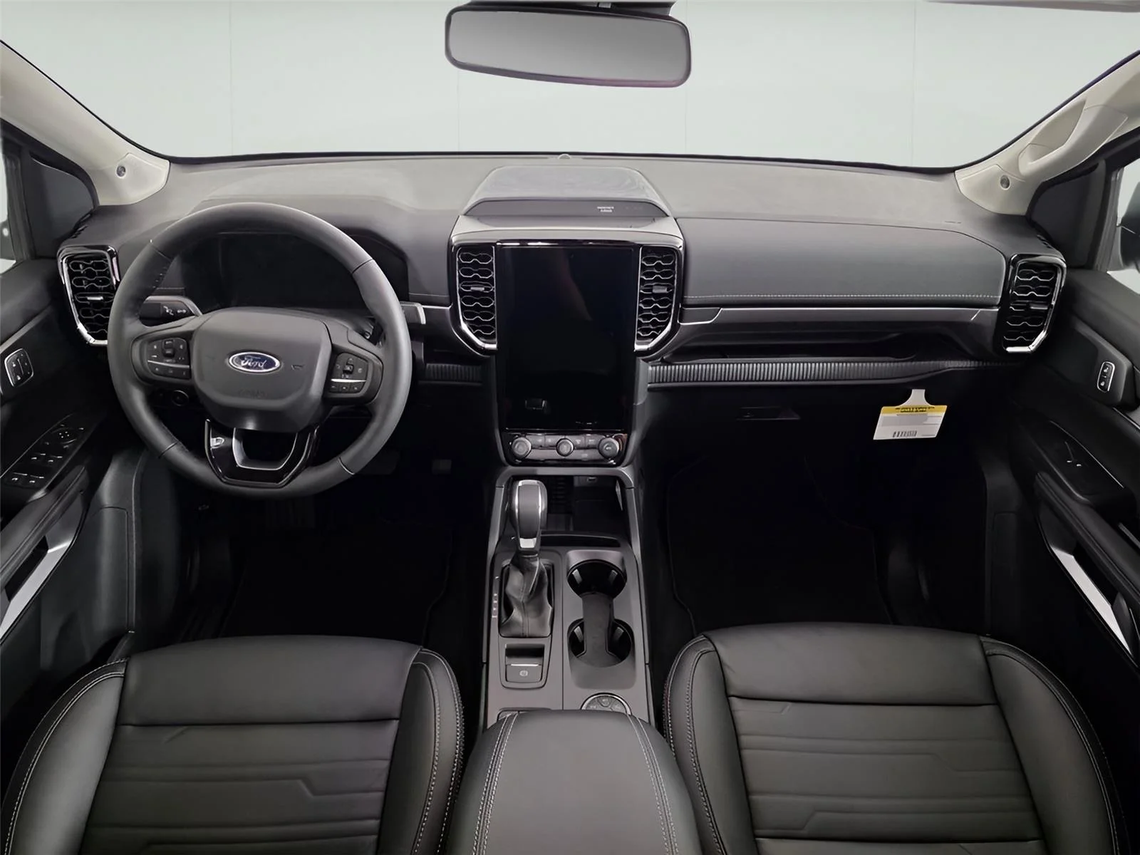Used 2025 Oxford White Ford LARIAT image 23