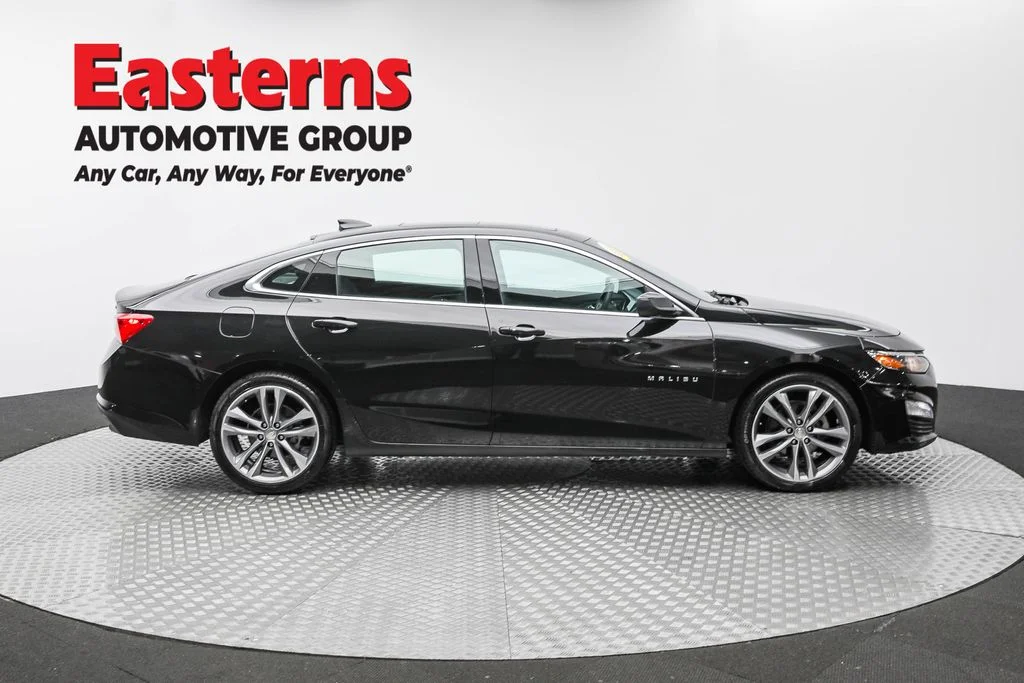 Used 2023 Black Chevrolet LT image 4