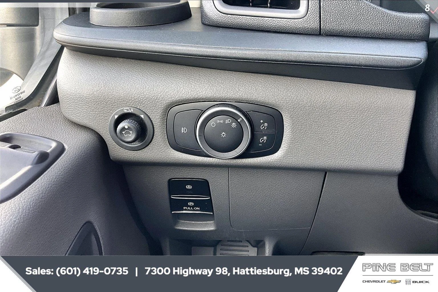 Used 2023 Oxford White Ford 350 XLT image 23