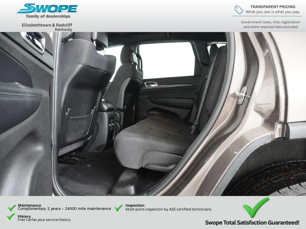 Used 2019 Walnut Brown Metallic Clearcoat Jeep Laredo E image 11