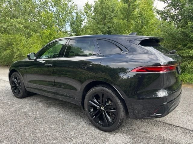2026 Jaguar F-Pace R-Dynamic S - Photo 7