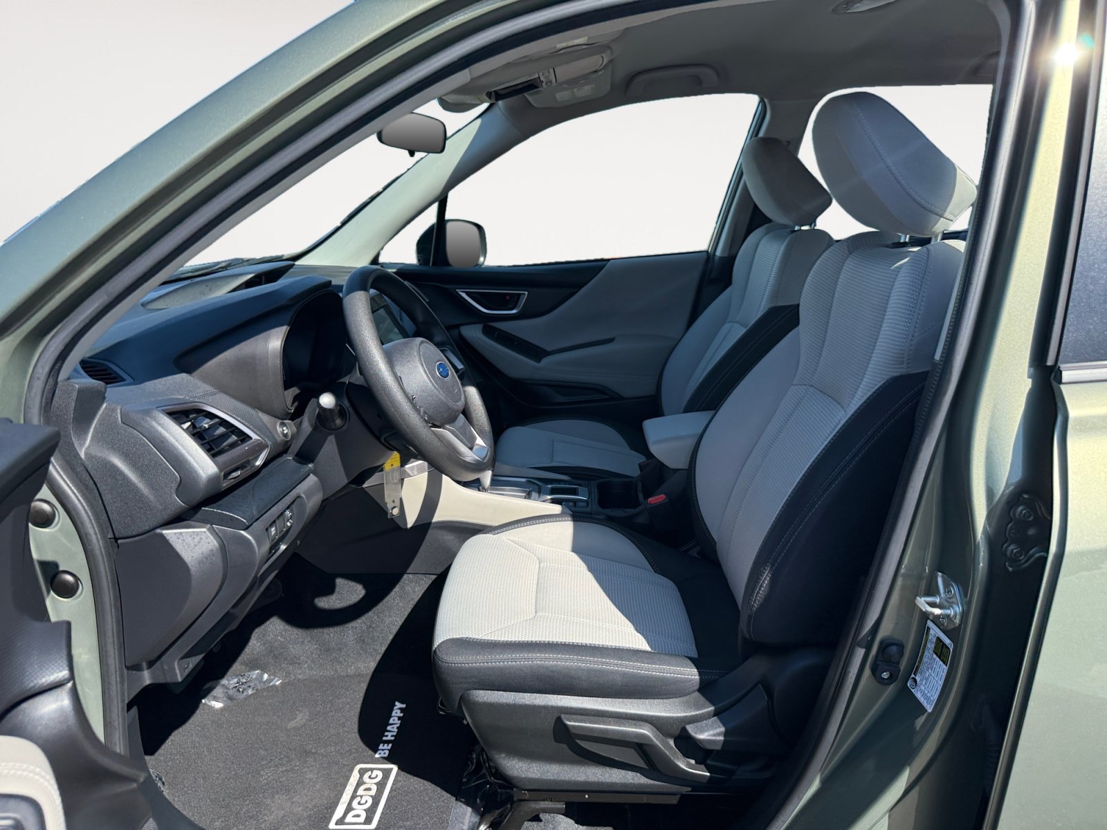 Used 2021 Jasper Green Metallic Subaru Base image 10