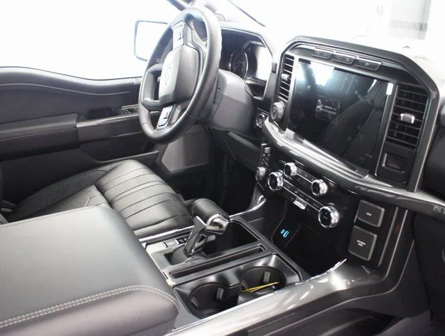 New 2023 Carbonized Gray Metallic Ford XLT image 28