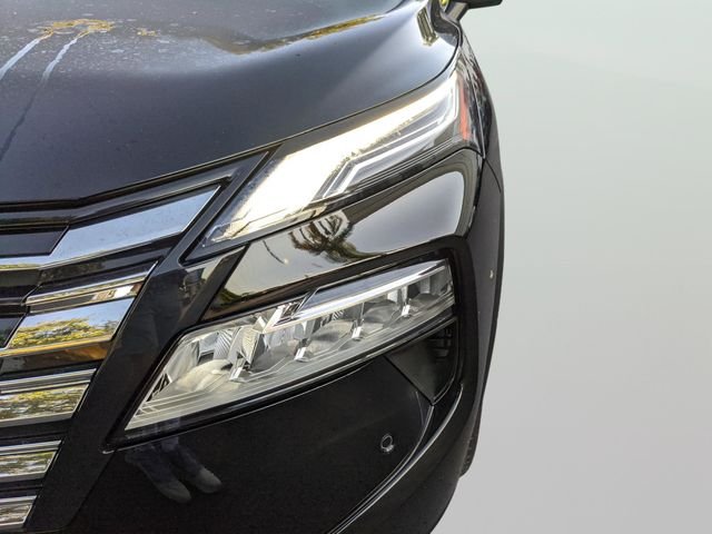 2026 Nissan Rogue Platinum - Photo 6