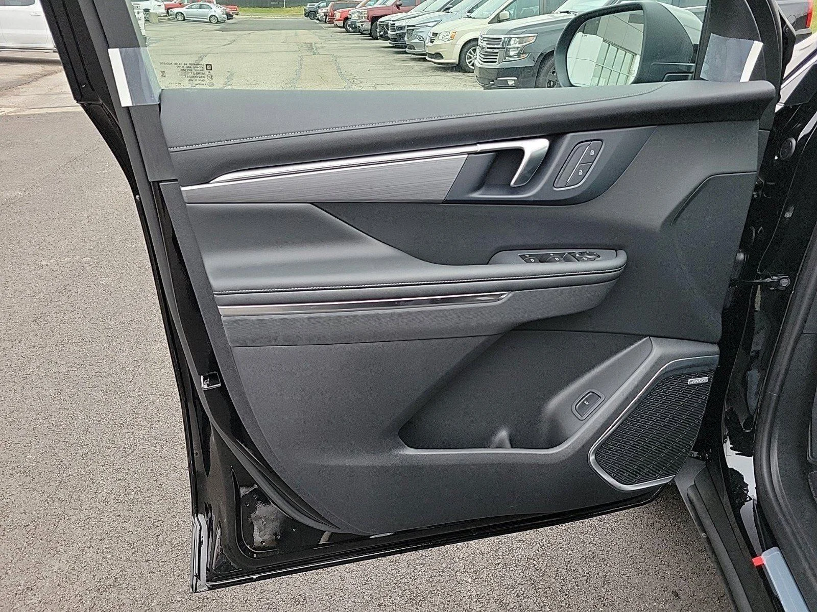 New 2026 Ebony Twilight Metallic Buick Preferred image 19