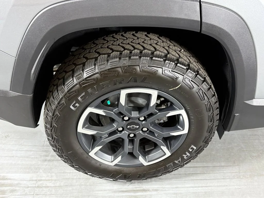 New 2026 Sterling Gray Metallic Chevrolet ACTIV image 12