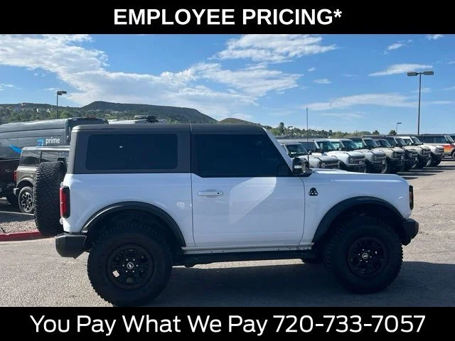 Used 2021 White Ford Wildtrak image 9