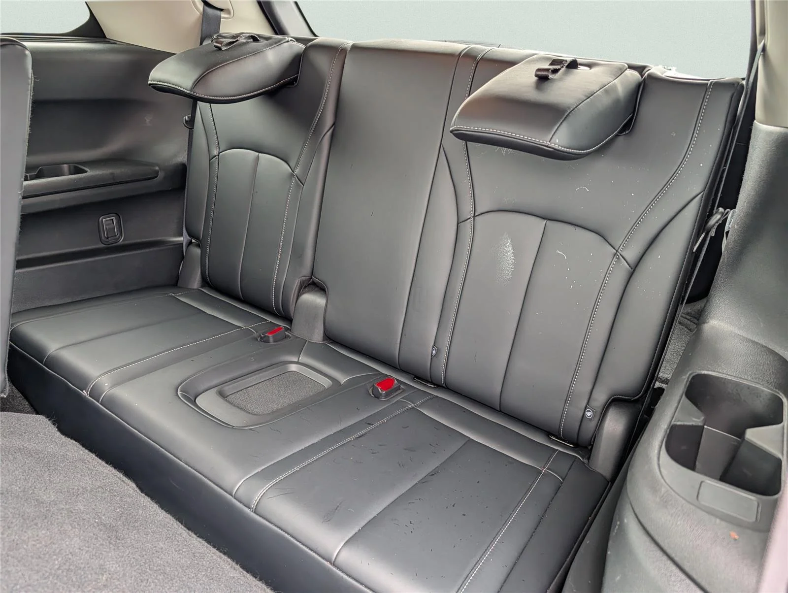 Used 2023 Mineral Black INFINITI LUXE image 32