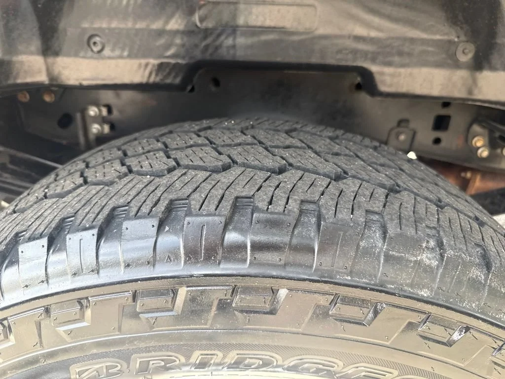 Used 2023  Ford XL image 38