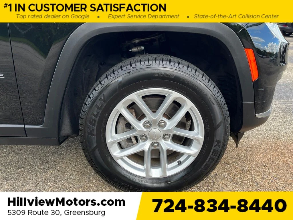 Certified Used 2023 Diamond Black Jeep Laredo image 14