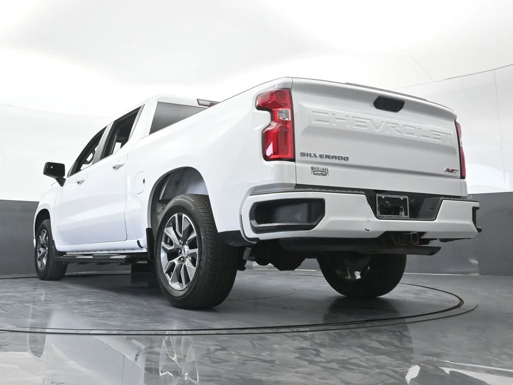 Used 2023 Summit White Chevrolet RST image 58