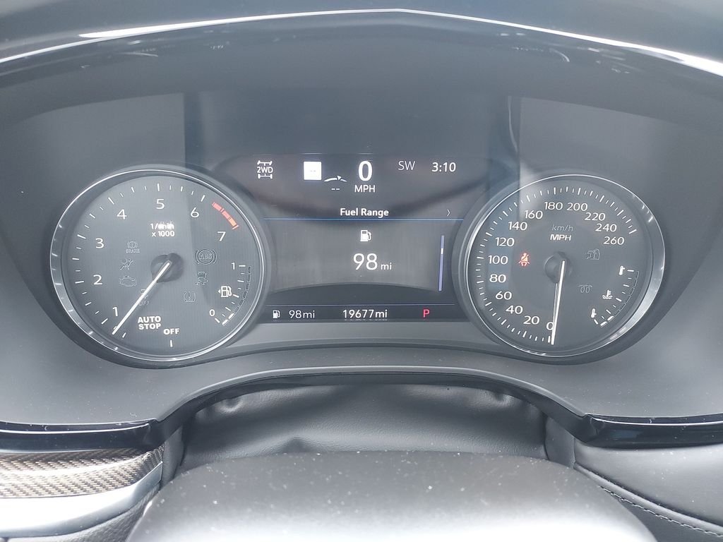 Used 2024 Black Cadillac Sport image 21