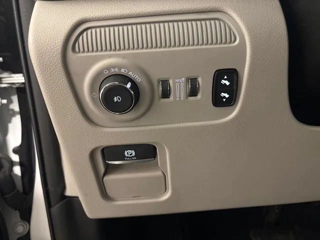 Used 2022 White Jeep Series III 4x4 image 15