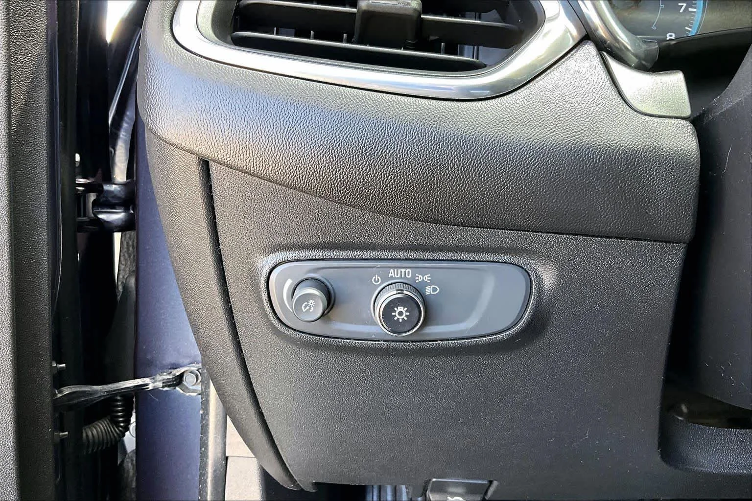 Used 2019 Storm Blue Metallic Chevrolet LS image 32