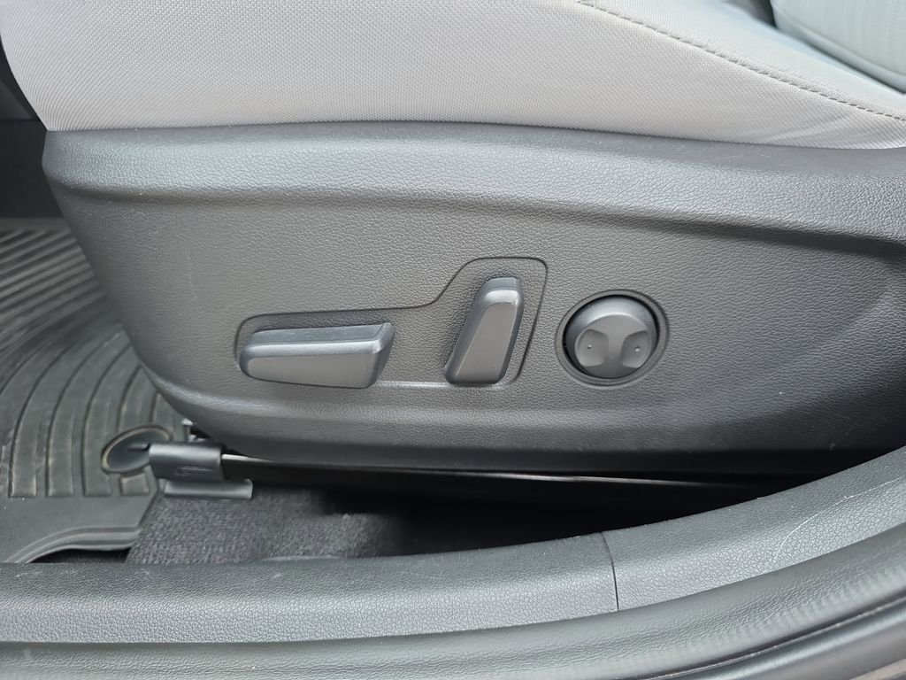 Used 2023 Abyss Black Pearl Hyundai SEL image 12