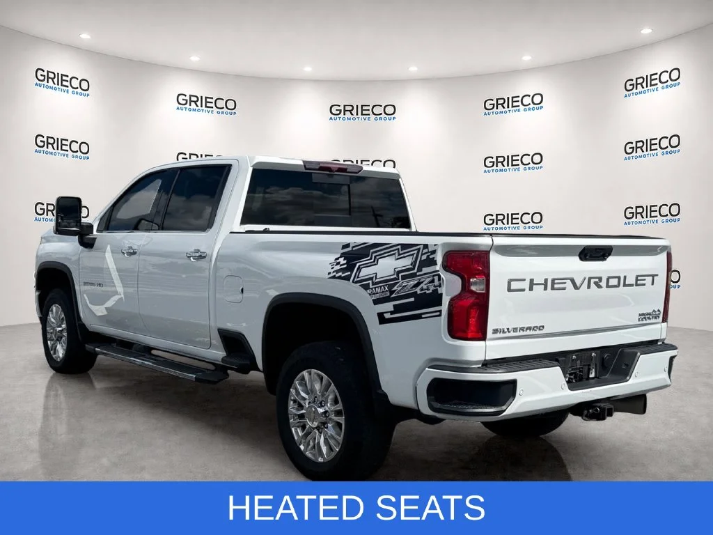 Used 2023 White Chevrolet High Country image 5