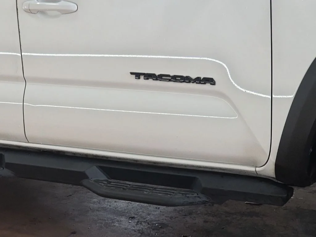 Used 2022 White Toyota TRD Off-Road image 10