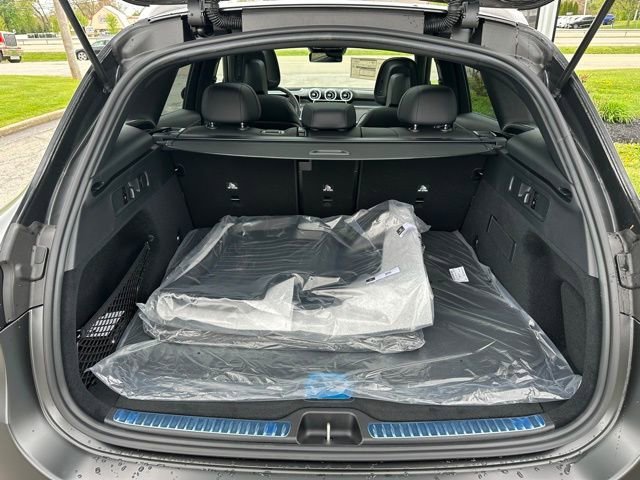 New 2026 MANUFAKTUR exclusive graphite grey magno Mercedes-Benz GLC 300 image 75