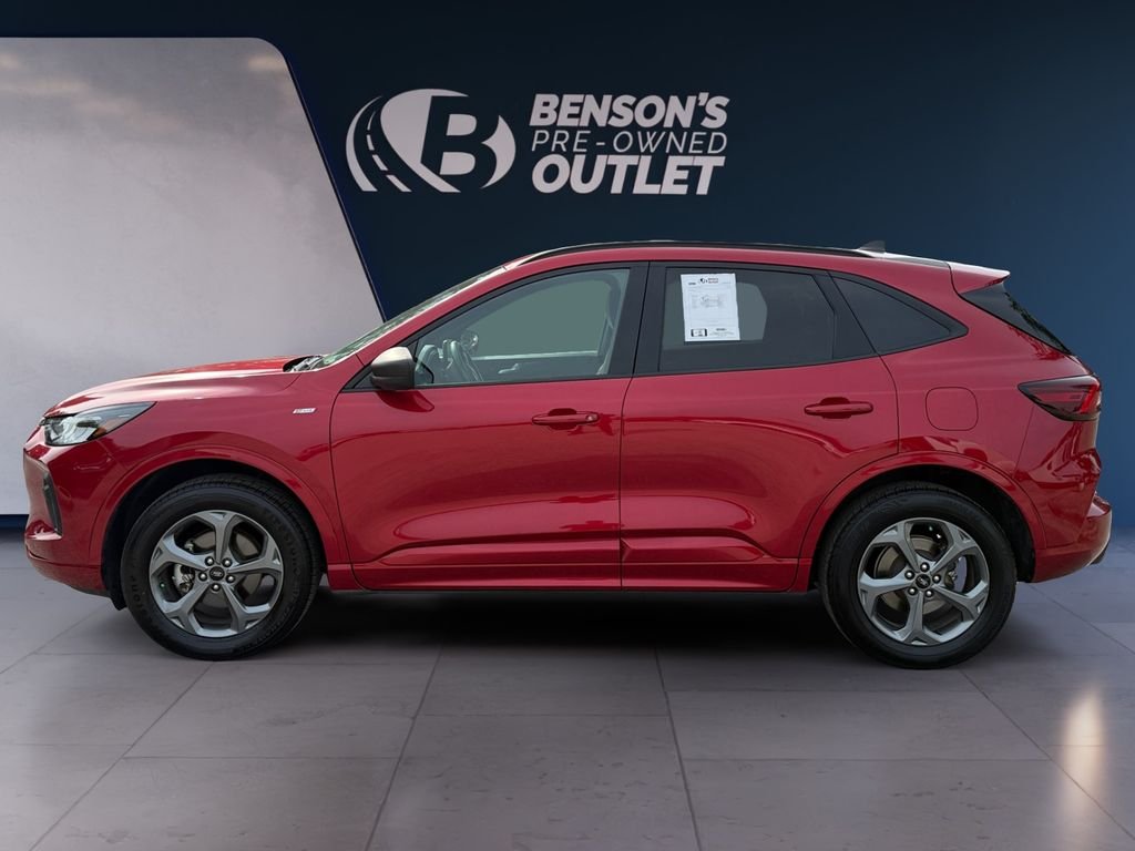 Used 2024 Red Ford ST-Line image 2