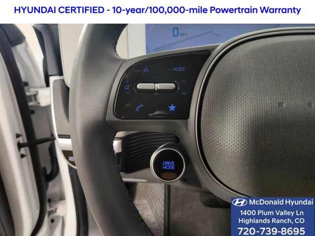 Used 2024 White Hyundai SEL image 23