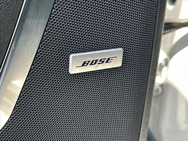 Used 2024 Summit White Chevrolet Z71 image 22