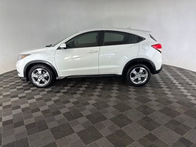 Used 2018 White Honda LX image 10