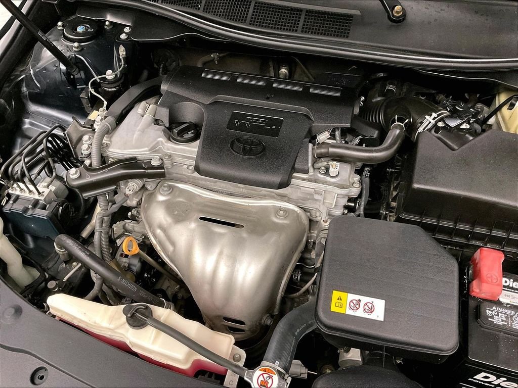 Used 2017 Gray Toyota SE image 38