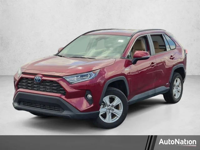 2021 Toyota RAV4 Hybrid XLE